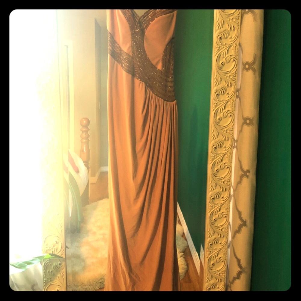 Mignon gown